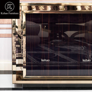 Buffet moderne en <span class=keywords><strong>verre</strong></span> noir de luxe italien avec cadre en métal doré, grand meuble de rangement pour maison haut de gamme - Product Image 3