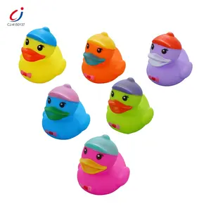 成基批发定制高品质婴儿可爱动物漂浮沐浴玩具橡皮鸭玩具带声音