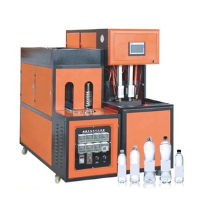 Machine de soufflage par injection de bouteilles en plastique semi-automatique de petite taille pour boissons en Chine - Product Image 2