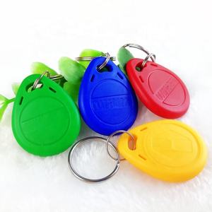 Быстрая доставка; Товар есть на складе 125 кГц T5577/13,56 mhz перезаписываемые сменных маркеров <span class=keywords><strong>Uid</strong></span> переменной чтения и записи ядерная радиобрелок для ключей - Product Image 4