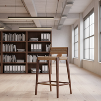 Tabouret de bar contemporain en bois massif tressé à la main avec dossier bas en cuir et repose-pieds pour bar à domicile ou hôtel