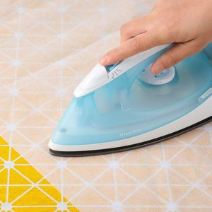 Fer léger sur le Interlining-YBDN-ALIPII-42gsm non-tissé de liaison thermique d'interfaçage non-tissé de fonte chaude - Product Image 4