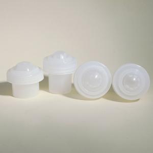 غطاء مركب من البولي إيثيلين للتعبئة الإبداعية لمسحوق العصير مقاس 28 مم/30 مم مع طباعة شعار على رقائق الألومنيوم - Product Image 5