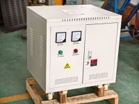 Transformateur de tension triphasé sec abaisseur de tension 50 kVA-150 kVA, 380 V vers 220 V / 415 V vers 480 V, 60 Hz