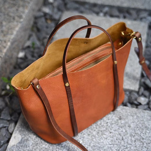 Soft Leather Tote <b>Bag</b> Bucket Type Vegetable Tanned Cowhide Large Capacity Everyday Commuter <b>Bag</b> Normcore Minimalist Style Brown - Product Image 2