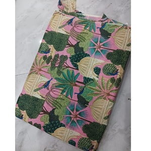 Tissu en coton imprimé à motifs de carreaux traditionnels marrons pour robes, kurtis, décoration intérieure, couture, motifs ethniques, doux et confortable - Product Image 4