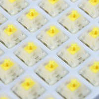 Interruptores Gateron KS-3X1 Milky Yellow V2 con 5 Pines RGB Lineales de 63g y Vástago MX para Teclado Mecánico