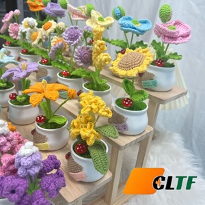 Pot de fleurs au crochet fait main avec tournesol, rose, marguerite, tulipe <span class=keywords><strong>pour</strong></span> la décoration de la maison et de la voiture, <span class=keywords><strong>cadeau</strong></span> <span class=keywords><strong>pour</strong></span> la fête des mères, les enseignantes, les petites amies, ou comme <span class=keywords><strong>cadeau</strong></span> de remise de diplôme - Product Image 2