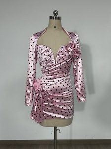 LS2596 <span class=keywords><strong>Robe</strong></span> de soirée à col en V profond pour <span class=keywords><strong>femme</strong></span> <span class=keywords><strong>Robe</strong></span> élégante à <span class=keywords><strong>pois</strong></span> <span class=keywords><strong>Robe</strong></span> décontractée froncée avec décorations florales 3D - Product Image 2