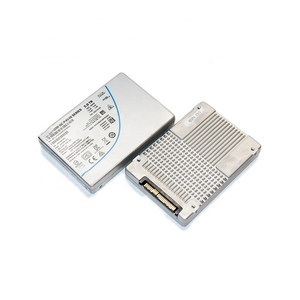 Nuovo SSD Interno P4510 2TB 2.5'' PCIe 3.1 X4 3D2 TLC per Server - Product Image 3