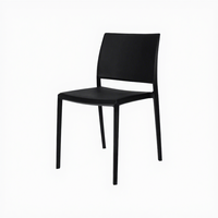 Chaise de salle à manger empilable en plastique PP coloré, nouveau design, pour extérieur, salon, café, restaurant - Vente en gros