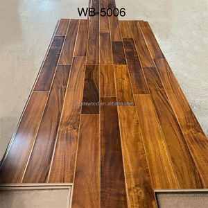 Revêtement de sol stratifié en MDF HDF imperméable de 8mm 12mm Revêtement de sol stratifié Piso Laminado Revêtement de sol stratifié en bois AC4 à haute brillance
