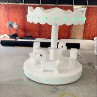 Manège d'animaux lumineux à LED blancs pour jeux souples, carrousel rotatif pour enfants pour la location de cafés ludiques, les fêtes et la décoration d'événements