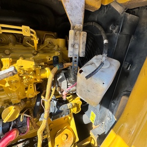 Presque neuf, haute qualité, importé, mini-excavateur sur chenilles Caterpillar 306E2 d'occasion pour usage agricole. - Product Image 5