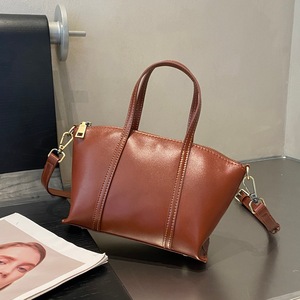 Bolso tote de gran capacidad, estilo nuevo, sencillo y casual para el trabajo, bolso bandolera de cuero genuino de vaca para mujer. - Product Image 1