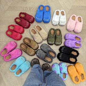 Nuevas Sandalias de Moda con Garras de Oso de Peluche, Zapatos Personalizados de Fábrica, Sandalias de Verano con Parte Superior de Felpa Suave, Logotipo Personalizado - Product Image 1