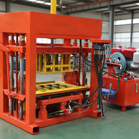 Machine à fabriquer des blocs de béton par vibration QTF4-28, machine à briques en ciment à bon prix