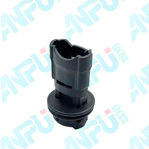 T10 อะแดปเตอร์ซ็อกเก็ตหลอดไฟรถยนต์สำหรับเบสท์เทิร์น B30 ไฟท้ายรถ 12V WZL-355 อะไหล่ทดแทน - Product Image 4