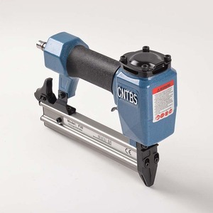 Pistola Clavadora Neumática Profesional F30 de 10-30 mm, 18GA, <span class=keywords><strong>para</strong></span> Tapicería y Decoración - Product Image 1