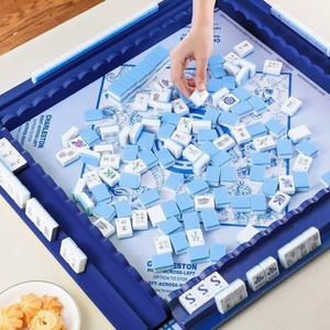 G Juego de 4 Soportes de Lujo para Fichas de Mahjong Azules con Borde Festoneado, Soporte Portátil de Madera para Accesorios de Juego - Product Image 5