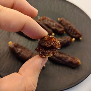 Snacks Bajos en Grasa para Mascotas, Premios para Perros y Gatos, Rebanadas de Carne de Res Deshidratada, Cecina de Res, Snacks para Perros y Gatos, Rebanadas de Salchicha, Premios para Mascotas con Alto Contenido de Proteínas - Product Image 3