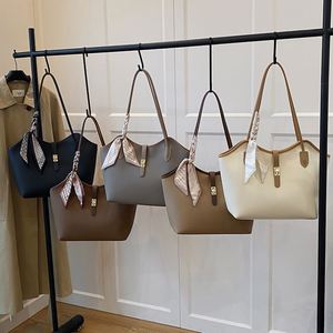 Sacs à main tendance pour femmes, grande capacité, en cuir PU, pour les sorties, le shopping et le quotidien - Product Image 2