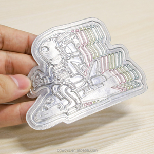 Patchs thermocollants en TPU avec logo 3D en relief personnalisé en usine pour vêtements - Product Image 2
