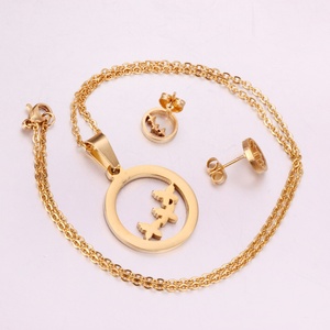 Conjunto de Joyería de Moda con Collar de Pájaro, Collar de Grulla de Papel, Anillo y Pendientes de Pequeña Golondrina - Product Image 4