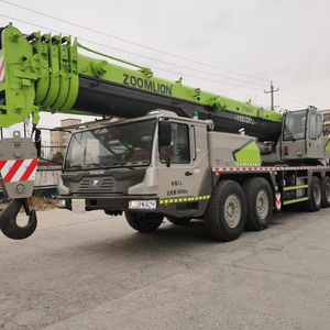 Grue hydraulique mobile Zoomlion 80T d'occasion, moteur entièrement fonctionnel et pompe de qualité, équipement de levage pour la construction - Product Image 1