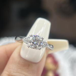 Бриллиантовое обручальное кольцо с муассанитом, 1 карат - Product Image 3