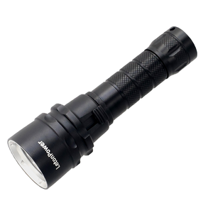 Linterna LED Recargable L18 IP68 a Prueba de Agua de 10W, 2000 Lúmenes, Largo Alcance, <span class=keywords><strong>Foco</strong></span> Subacuático para Buceo, Aeroespacial e Industrial - Product Image 2