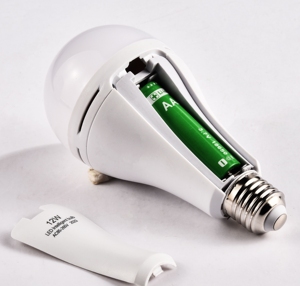 공장 직매 양질 휴대용 led 전구 고휘도 쉬운 제어 유료 장수명 비상등 - Product Image 1