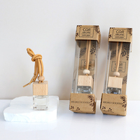 Bouteille en verre carrée mini 8 ml avec logo personnalisé, bouchon en bois, estampage à chaud, boîte de parfum désodorisant pour voiture, flacon vide pour voiture