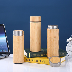Bouteilles d'eau en bambou avec <span class=keywords><strong>infuseur</strong></span> à <span class=keywords><strong>thé</strong></span>, gobelet en bambou isolé en acier inoxydable - Product Image 3