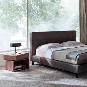 Modern Dark Brown Leather Upholstered <strong>Bed</strong> Frame King Queen Size Solid <strong>Wood</strong> <strong>Bed</strong> - Product Image 2