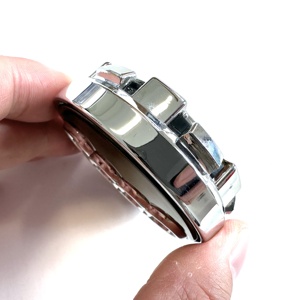 <span class=keywords><strong>60mm</strong></span> 61mm 69mm 4PC Set Capuchon de moyeu de roue à illumination flottante pour <span class=keywords><strong>Audi</strong></span> Couvercle central de roue à lumière LED - Product Image 1