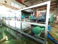 Machine à glaçons industrielle CRYOMAX à refroidissement direct avec système de récolte et de poussée automatiques des glaçons pour compresseur 380V