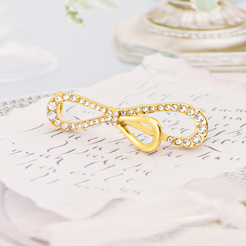 โบว์สีทอง