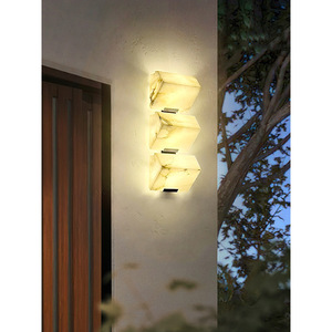 Lampe murale extérieure en marbre artificiel, lumière de jardin à détection de mouvement pour entrée de villa - Product Image 2