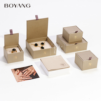 Nouveau design de boîte à bijoux en carton personnalisée emballage