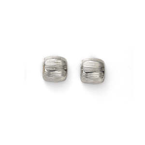 ต่างหูแฟชั่นแบบติดหู สแตนเลส 316L ชุบทอง PVD ทนทาน ใช้งานได้ยาวนาน - Product Image 1