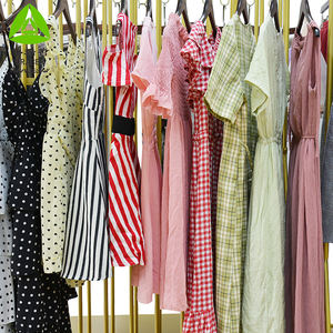 Ropa de Marca de Fábrica de Estilo Casual Coreana en Pacas de 100 kgs Vestido VIP Lotes de Ropa Usada - Pedido Mínimo de 45 kg - Product Image 3