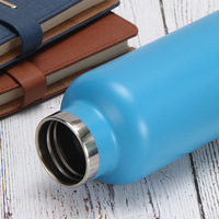 Venta caliente 18/8 botella de agua deportiva de acero inoxidable 750 frasco de boca ancha de ml para la espalda de la escuela Drinkware almacenamiento de alimentos en frío