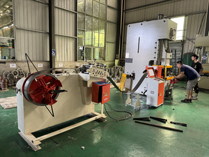 Machine <span class=keywords><strong>de</strong></span> poinçonnage pneumatique multifonctionnelle en métal avec alimentation automatique, équipement <span class=keywords><strong>de</strong></span> poinçonnage haute efficacité pour le traitement <span class=keywords><strong>de</strong></span> tôles - Product Image 4