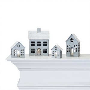 Casa Navideña Minimalista de Hierro Galvanizado, Ideal para Decoración Navideña en el Hogar y Festividades Familiares - Product Image 1