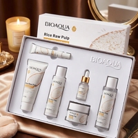 Nouvel ensemble de soins de la peau luxueux hydratant et éclaircissant à base de pulpe de riz végétalienne, marque privée, sérum et crème pour le visage naturels, kit de 6 pièces