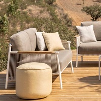 Ensemble de salon de jardin en rotin durable de style nordique, table basse, résistant à la pluie et au soleil, avec structure en alliage d'aluminium, chaise individuelle