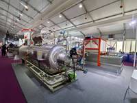 Autoclave à vapeur automatique industrielle pour sachets de soupe en aluminium avec tunnel de vapeur pour la pasteurisation des jus et la stérilisation des boissons