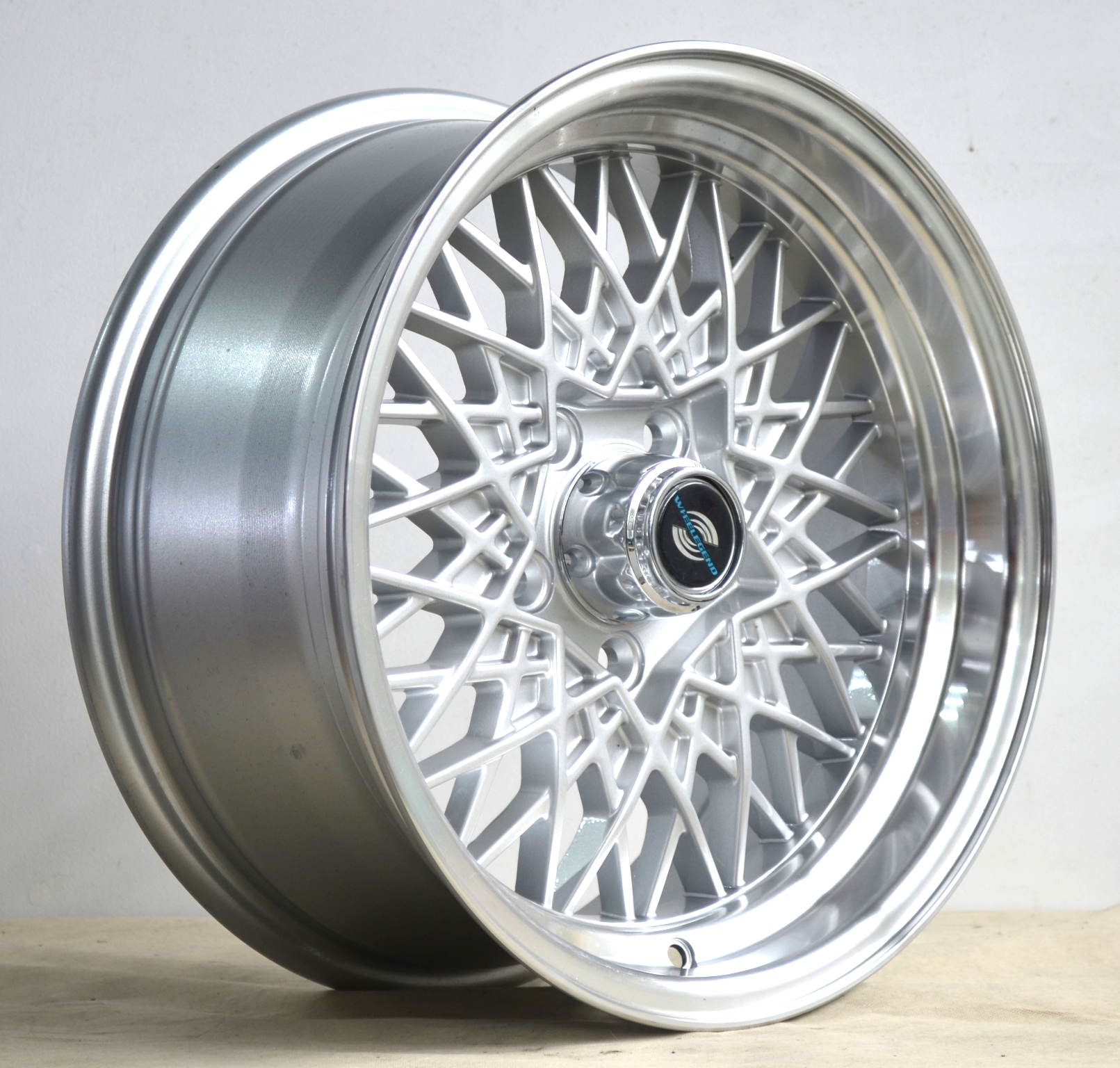 マルチスポーク16x7インチ、PCD5x114.3のチナサロ16ホイール