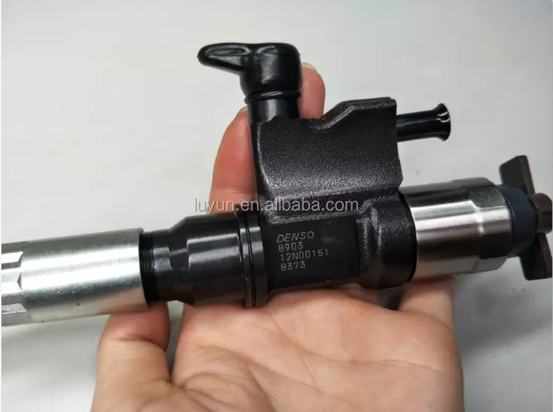 9709500-890 095000-890# injector for ISUZU 4HK1 6HK1 diesel fuel injector 095000-8903 095000-8900 095000-8901  8-98151837-0